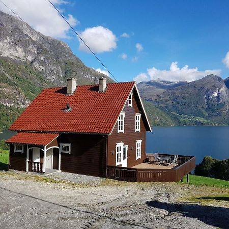 Charming Timber House In Stryn, Norway Villa Exterior foto